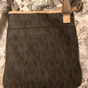 Michael Kors Crossbody